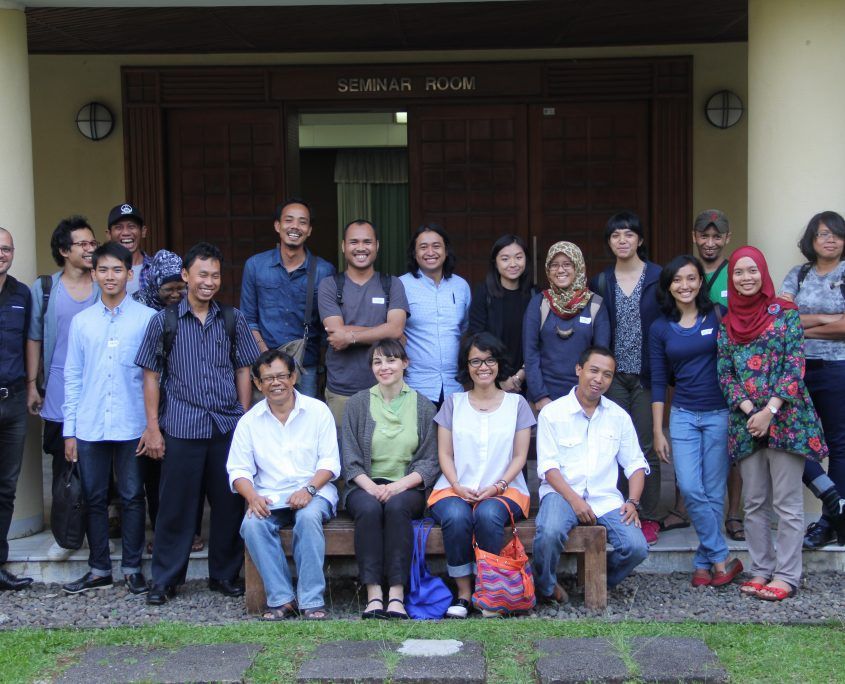 Fig, 1. Photo: Workshop participants gathering at the Biology Research Centre, Museum Zoologi Bogor, Cibinong, Indonesia, May 2015.