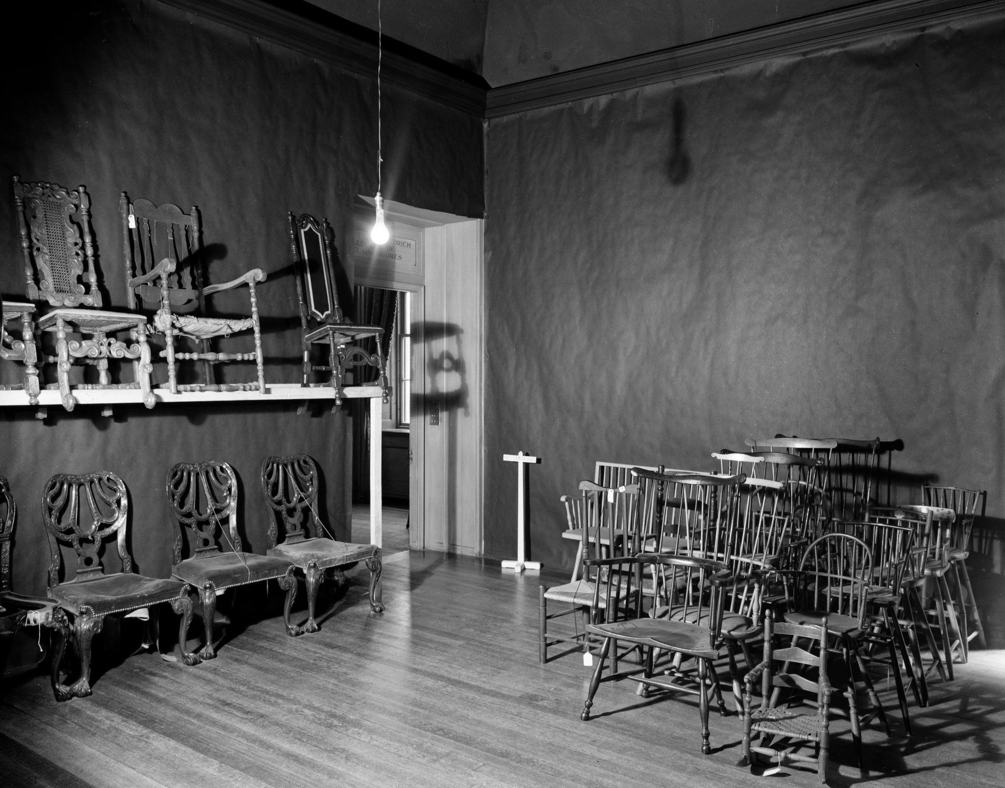 ex65_chairs