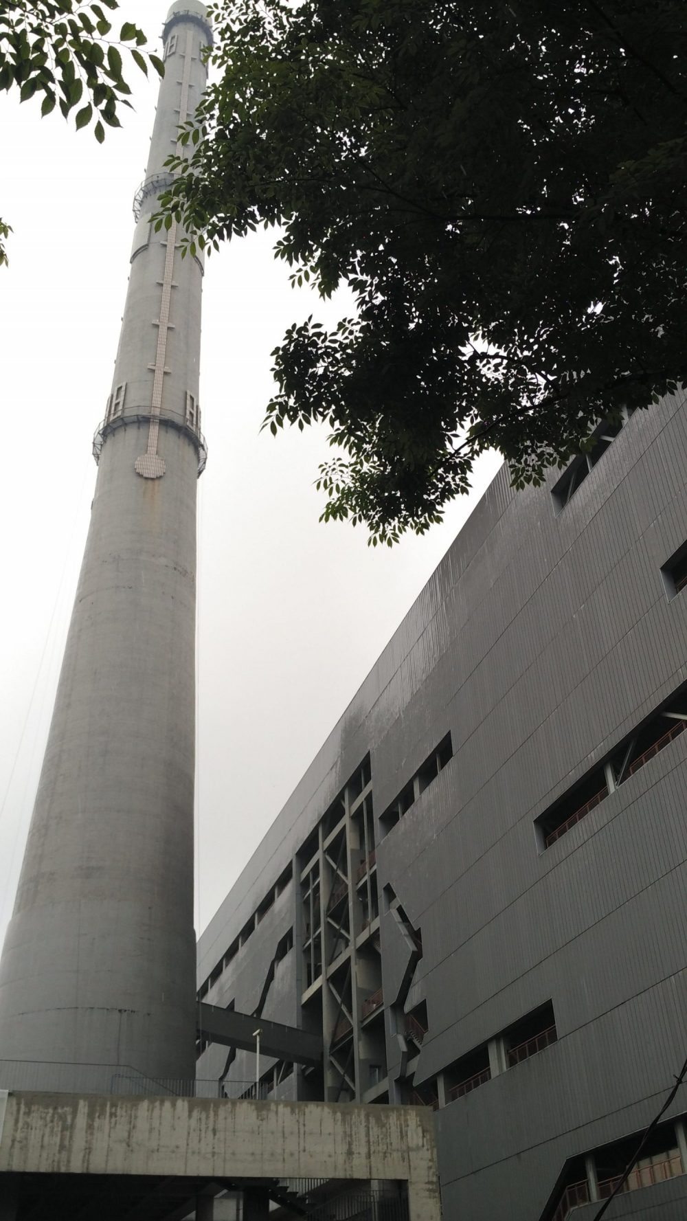 Fig. 2. State-owned power plant converted into the Power Station of Art, Shanghai. Photo by the author (2016)