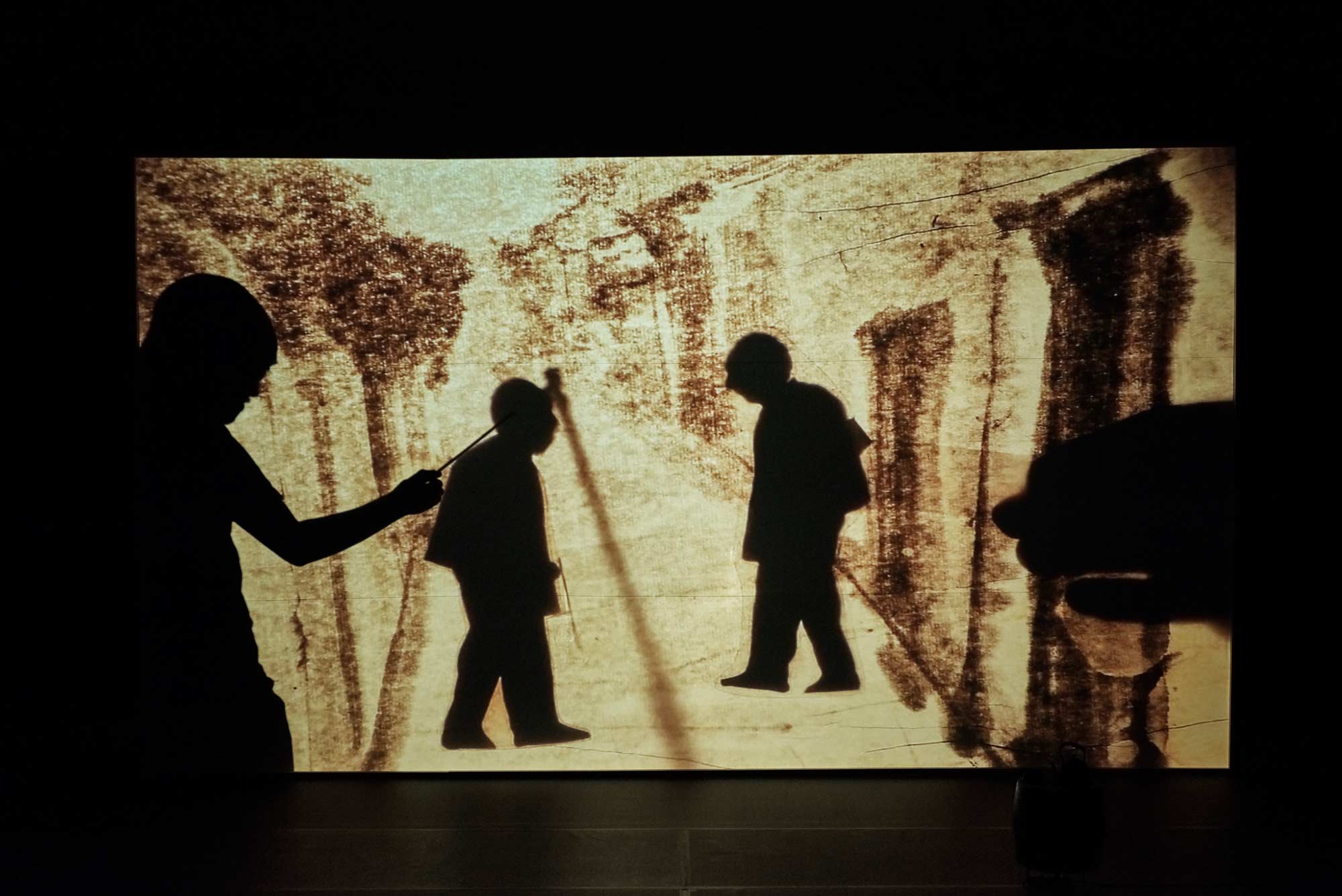 Dai Chenlian, Big Nothing, 2018, performance, single-channel video, color, sound, 50 min. Courtesy of the artist.