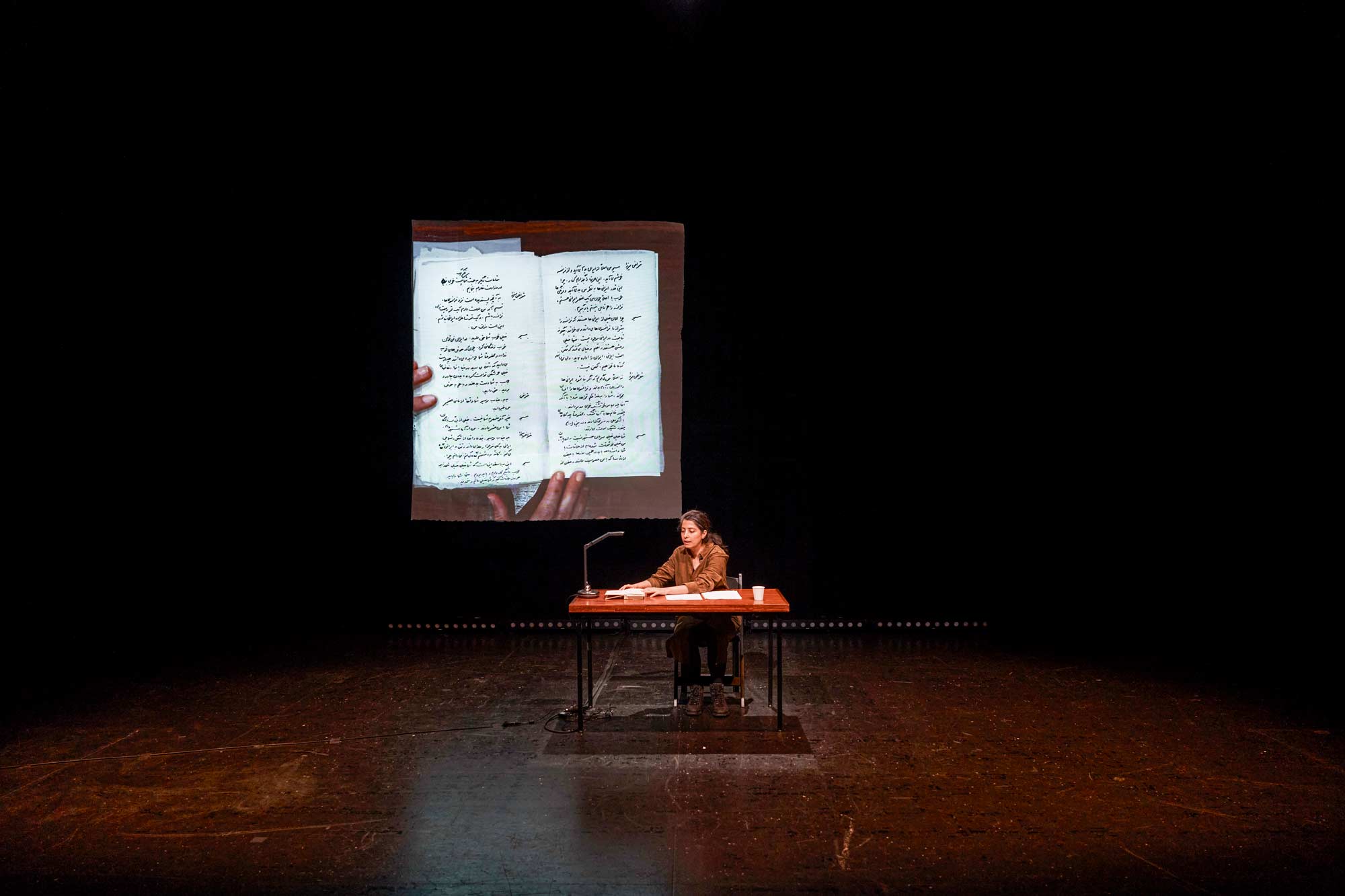 Azade Shahmiri, Tempor(e)ality, 2024. Courtesy of apparat/us. Photo: Swan Park.