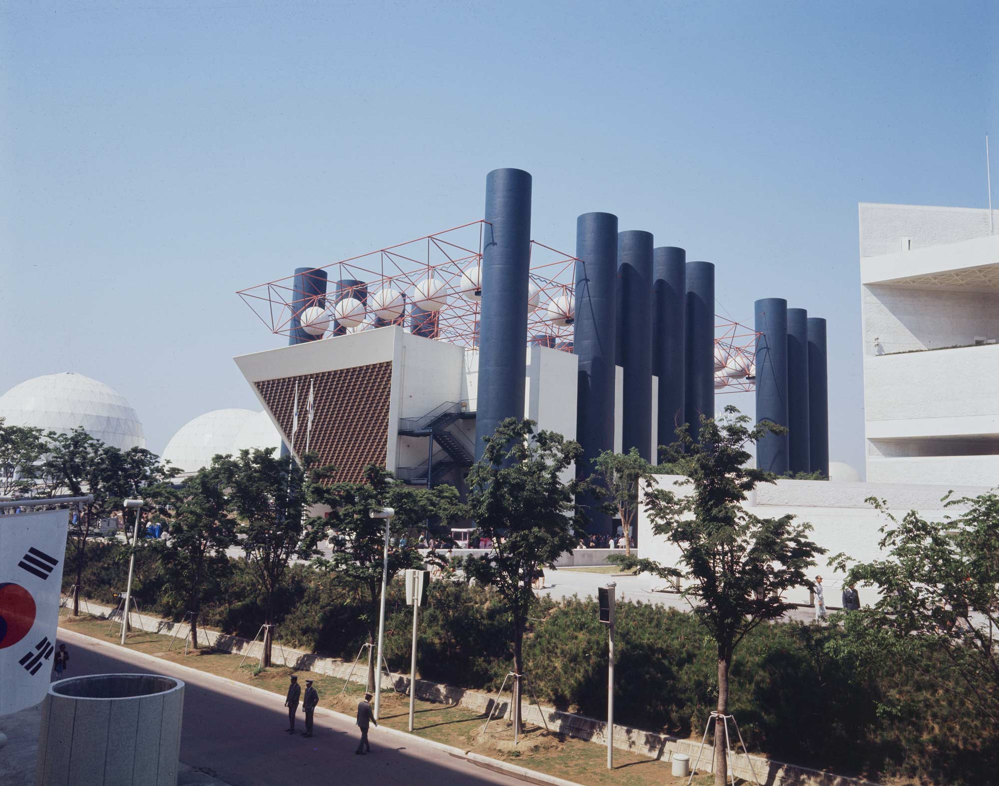 View of the Korean pavilion at Expo ’67. Courtesy of National Archives of Korea.