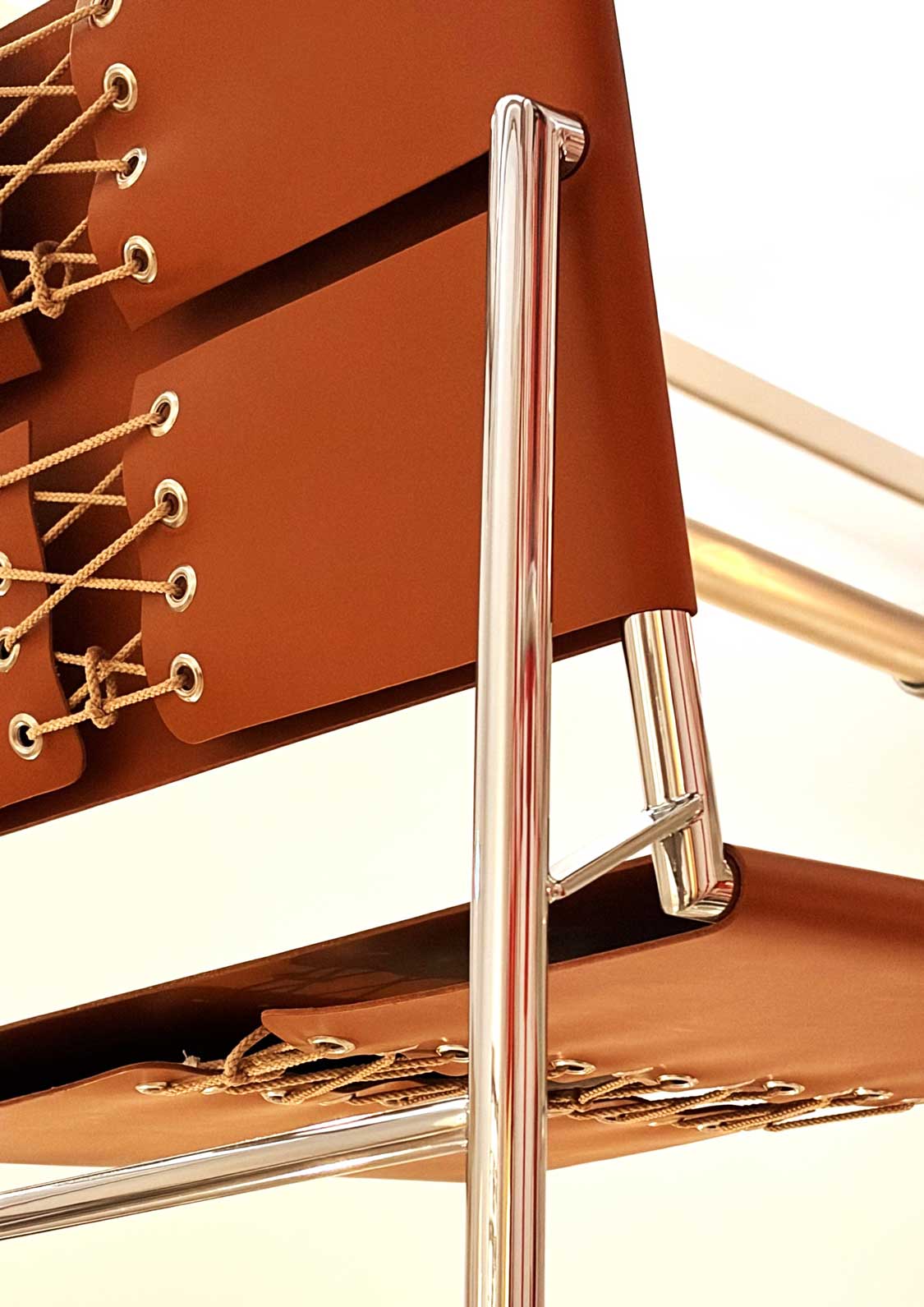 Fig.3. Detail of Eileen Gray, Roquebrune chair, ca. 1927, manufactured ca. 2023 by ClassiCon, acquired 2024 for the collection of the Stedelijk Museum Amsterdam and currently on display in Yesterday Today, the collection presentation featuring art and design from 1880 to 1950. Photo by the author.