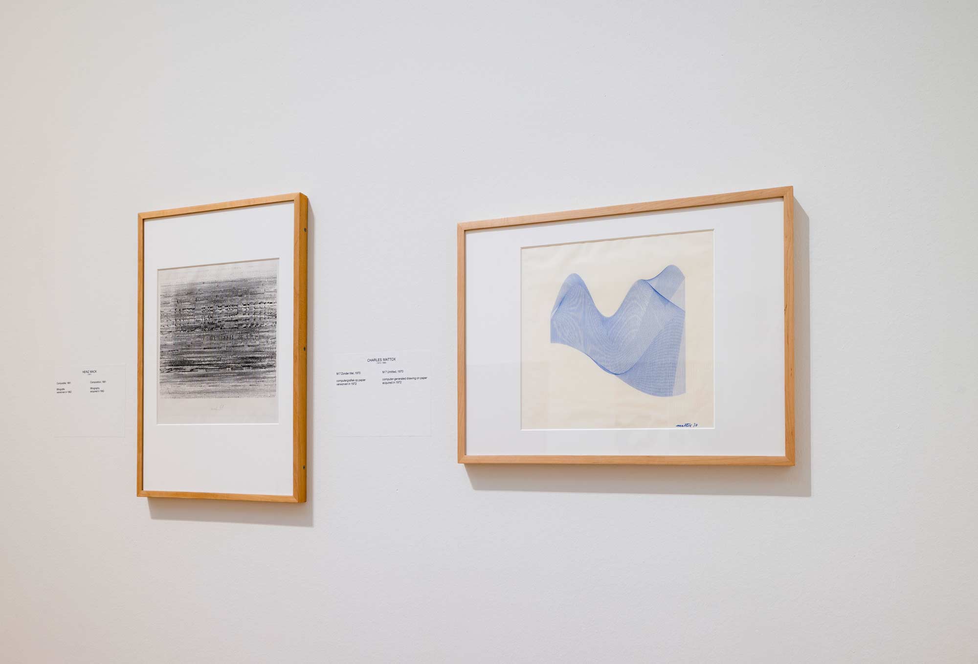Fig. 4. On the right: Charles Mattox, Untitled, 1970. Ink on paper, Mainframe computer IBM 360, DART1 programme, CalComp Plotter, 36 x 40 cm. Stedelijk Museum Amsterdam 2026. Photo: Peter Tijhuis
